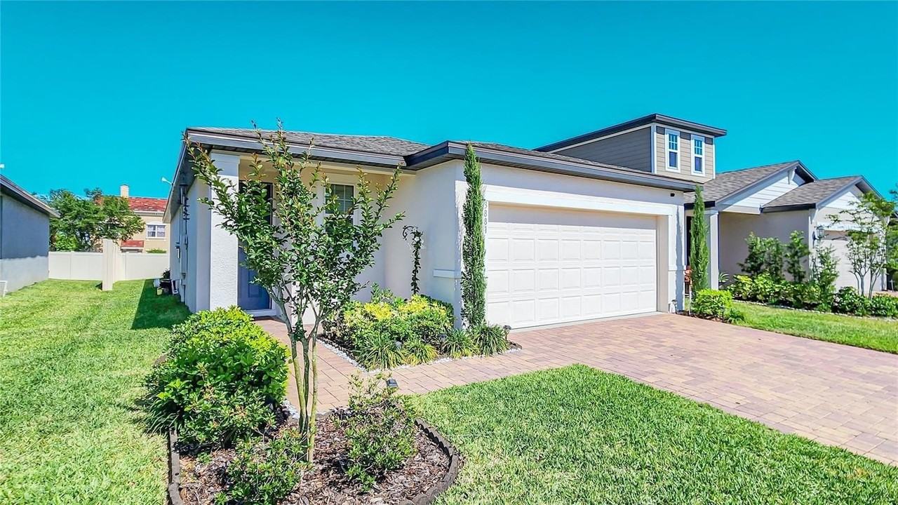 3881 Marbella Way - Photo 5 of 30