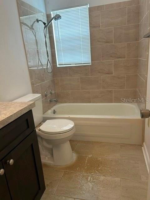 1472 N Melrose Dr - Photo 3 of 4