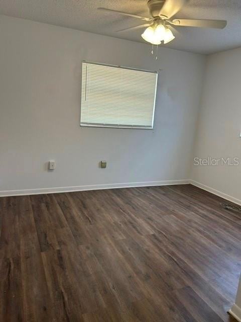 1472 N Melrose Dr - Photo 4 of 4
