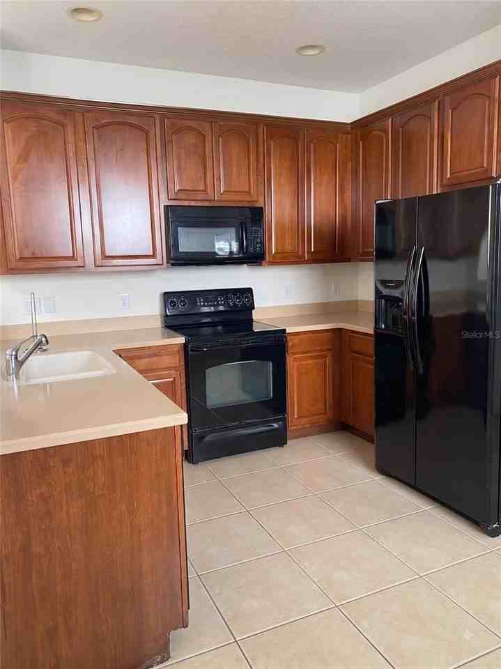 831 Enclair St #831 - Photo 4 of 17