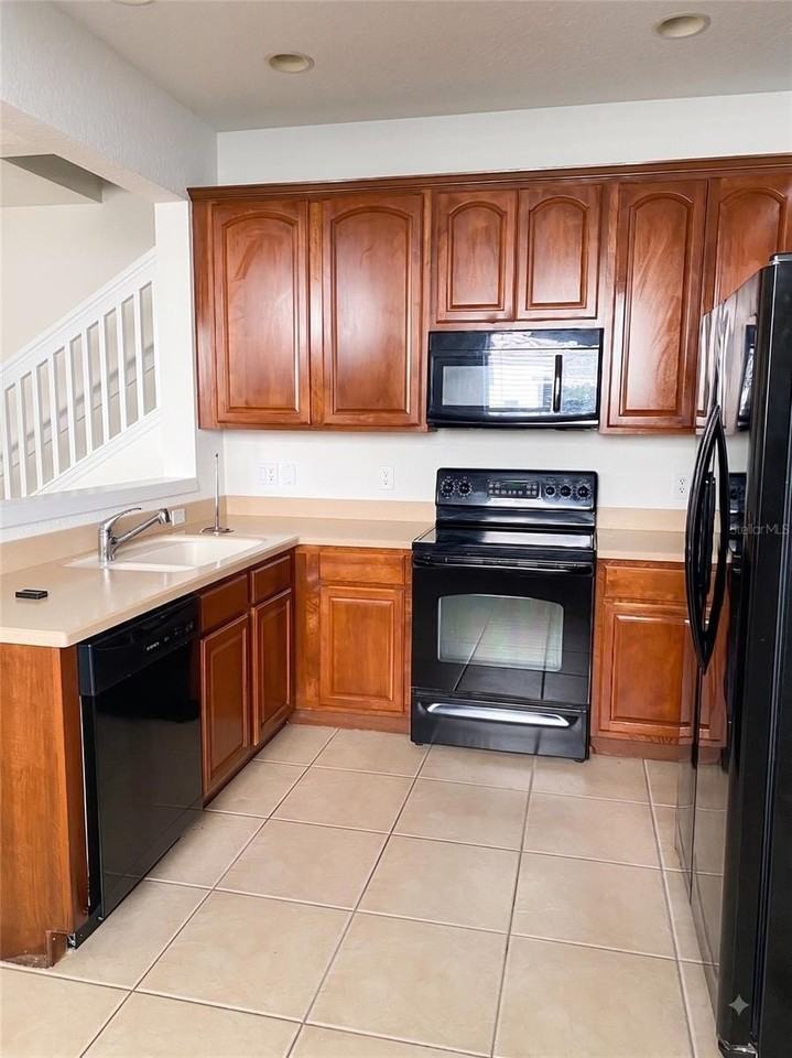 831 Enclair St #831 - Photo 5 of 17
