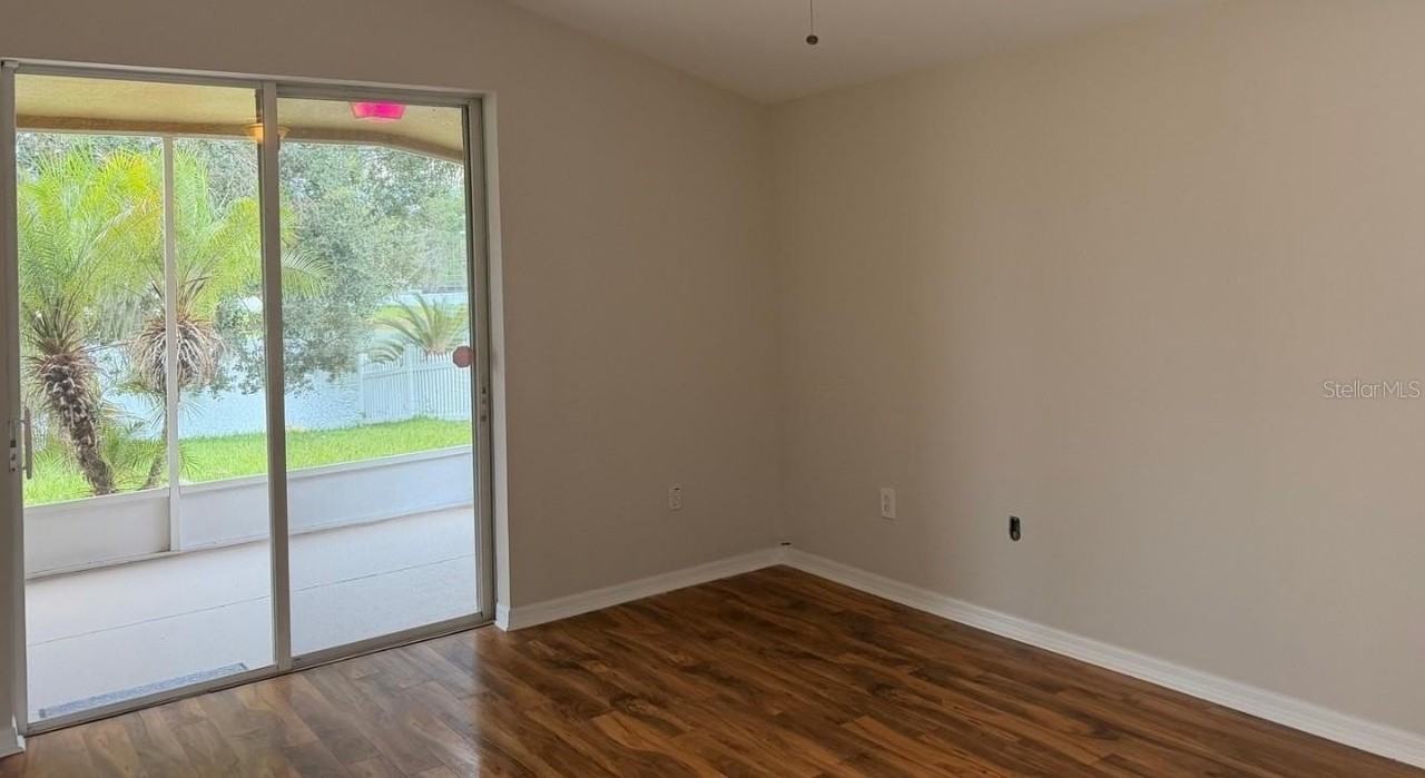 31352 Golden Gate Dr - Photo 6 of 19