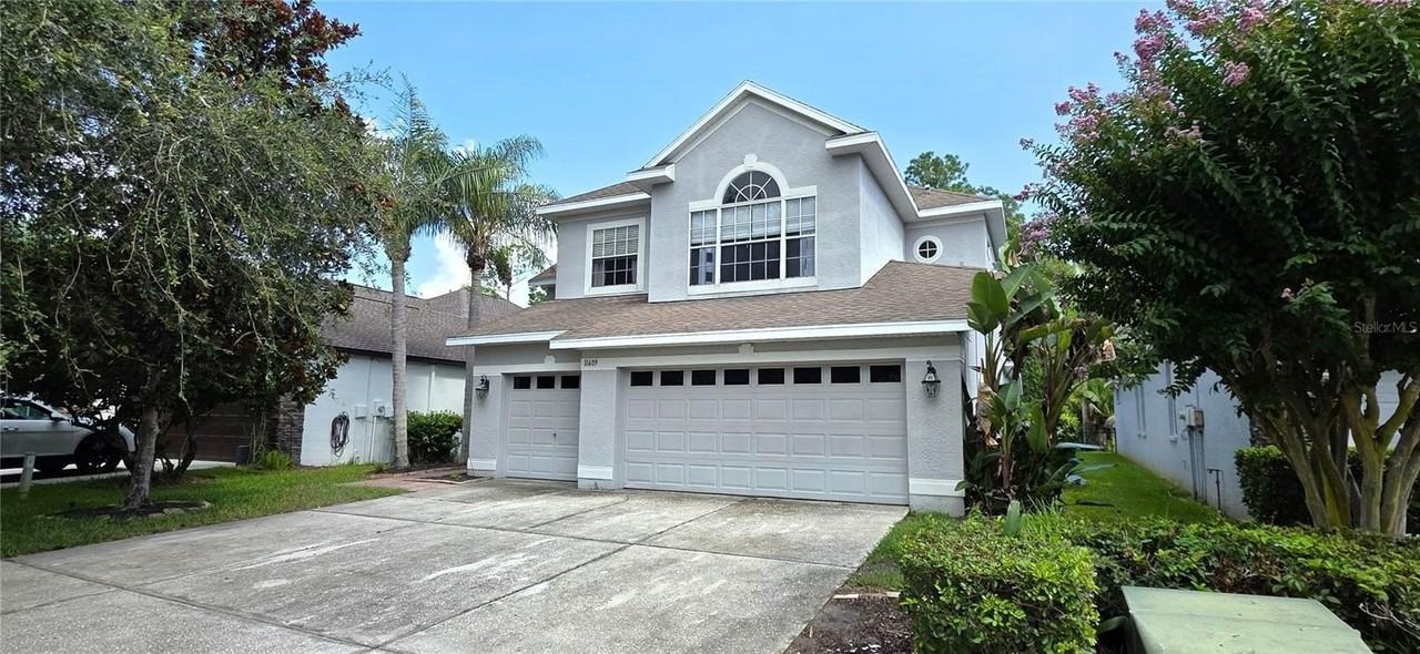 11609 Greensleeve Ave - Photo 3 of 50