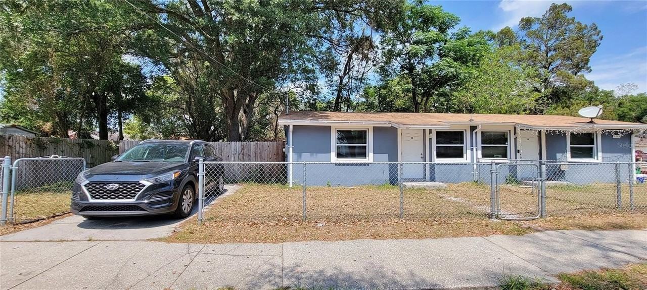 1308 E Yukon St #B - Photo 3 of 12
