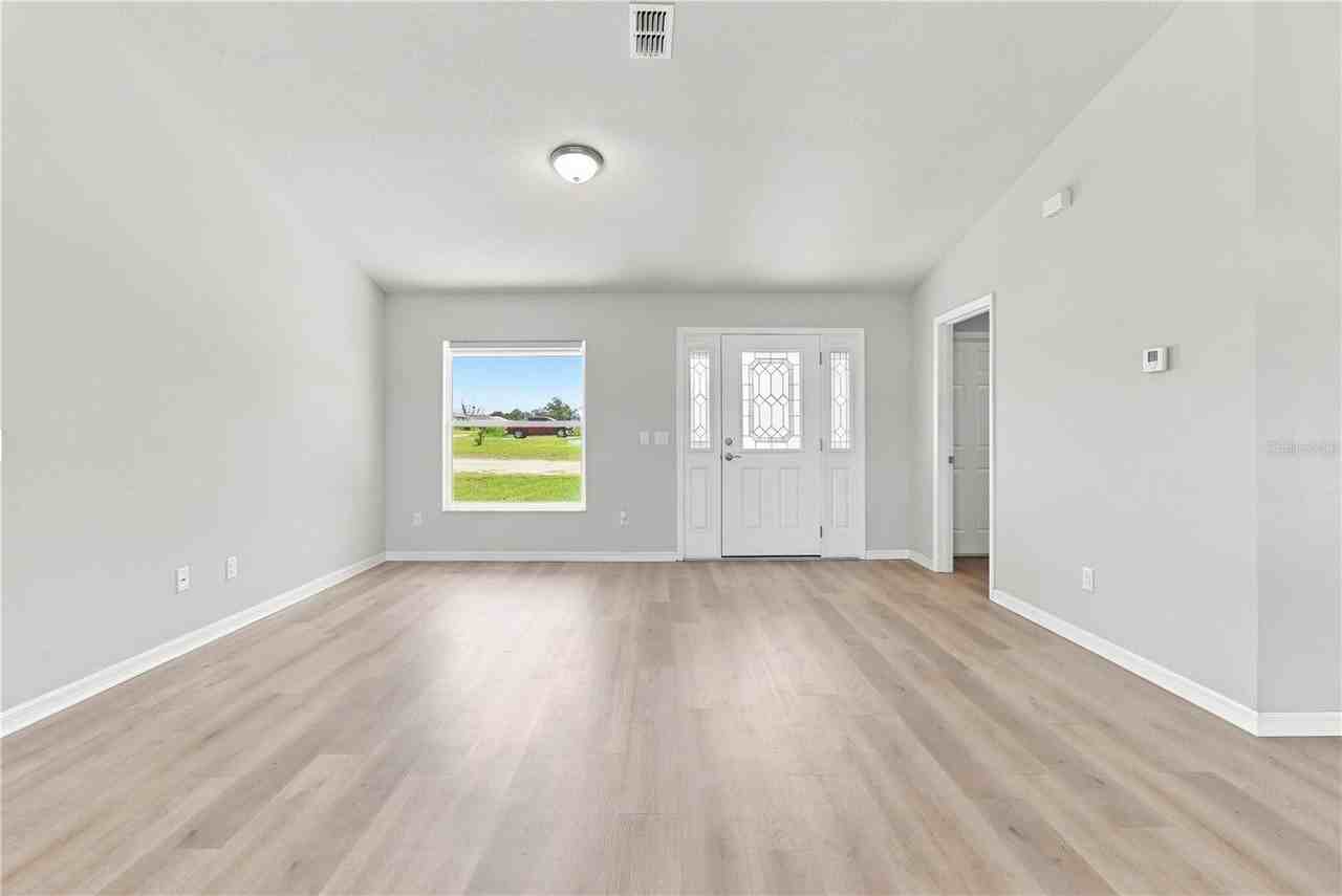 110 N Dupont Ter - Photo 6 of 30