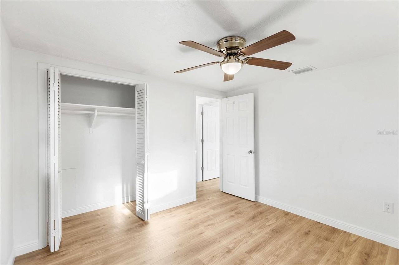6239 7th Ave - Photo 6 of 19