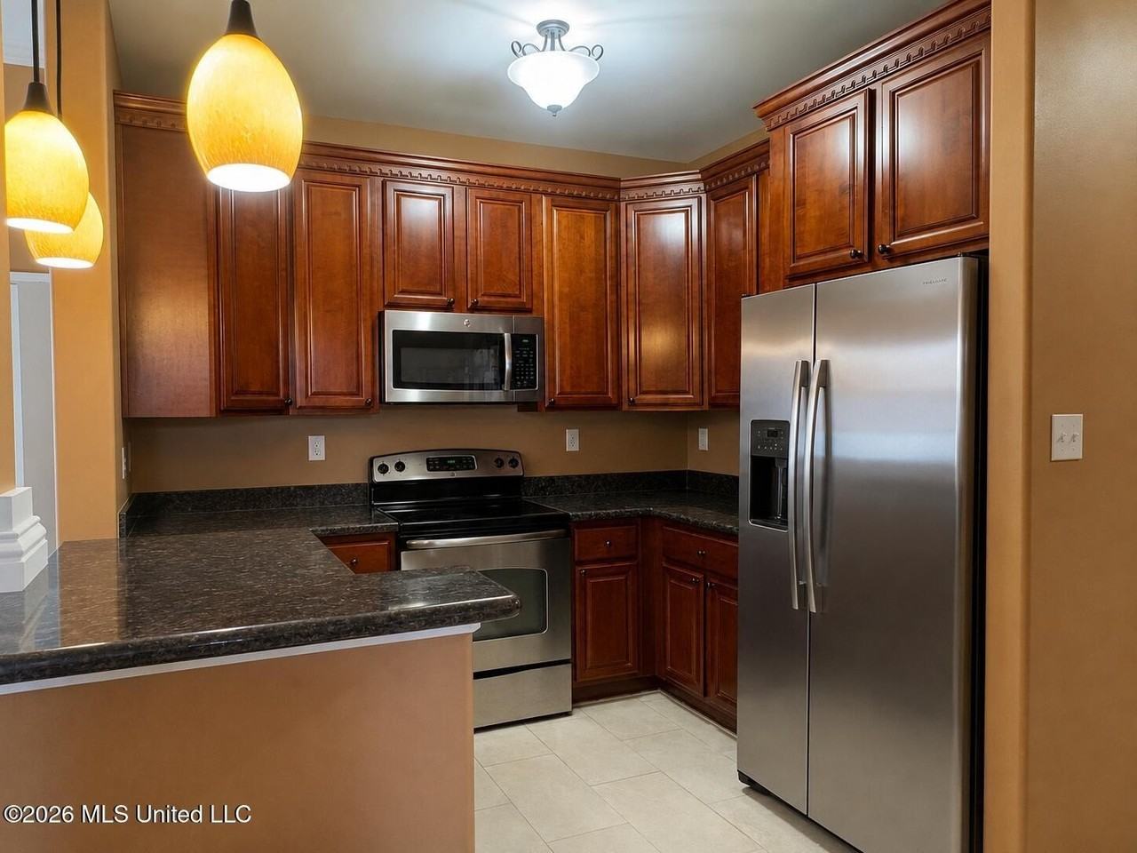 17063 Palm Ridge Dr - Photo 3 of 13