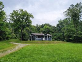 featured image of 732 Upper Schooner Rd