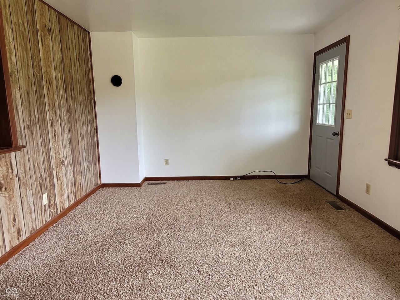 732 Upper Schooner Rd - Photo 7 of 20