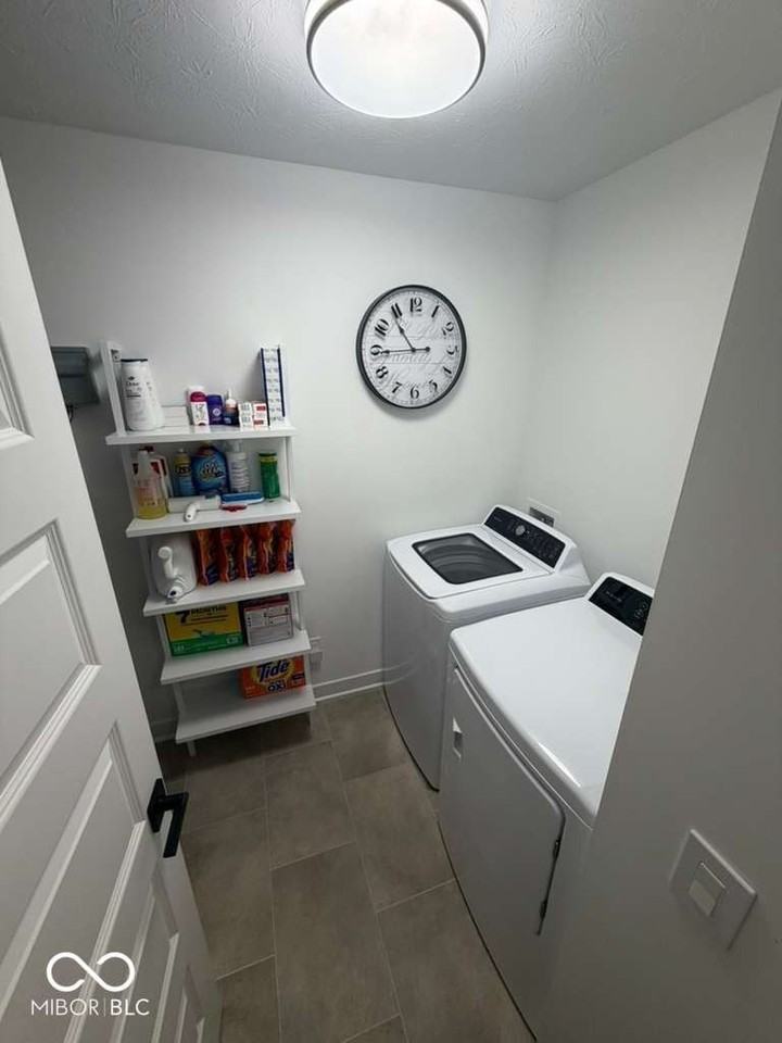 1037 Beck Way - Photo 7 of 25