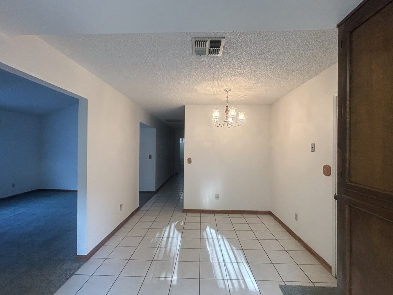 1712 Shasta Ct #1 - Photo 3 of 14