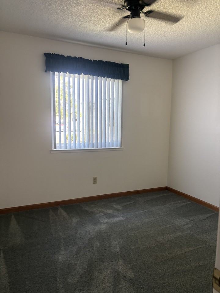 1712 Shasta Ct #1 - Photo 7 of 14