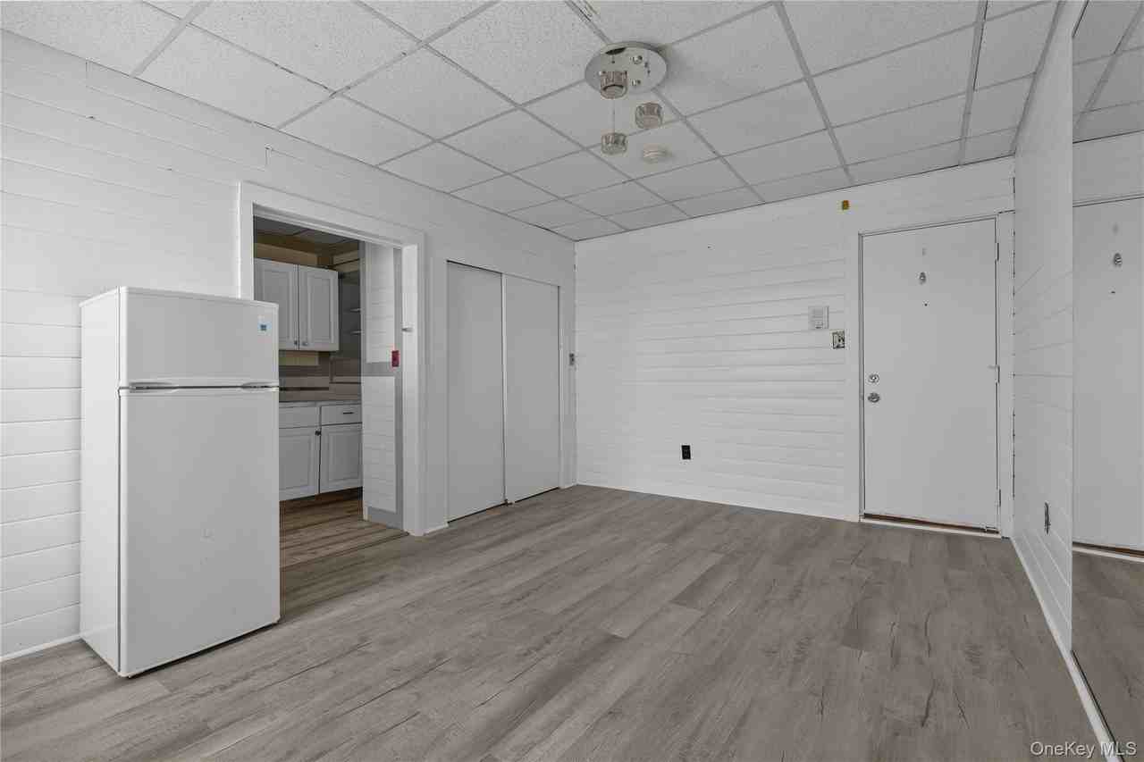 52 Florida St #20 - Photo 2 of 9