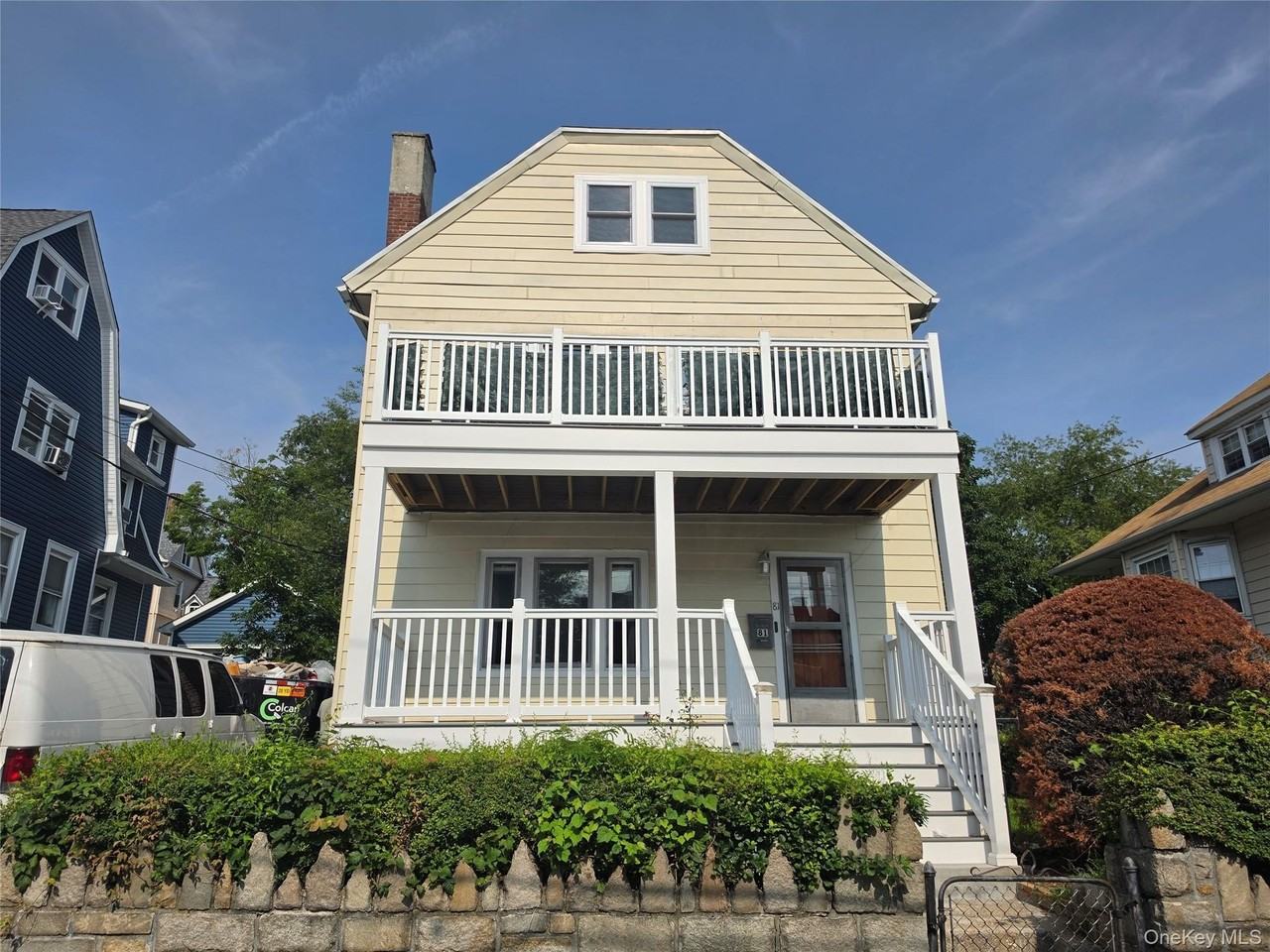 81 Waring Pl #2