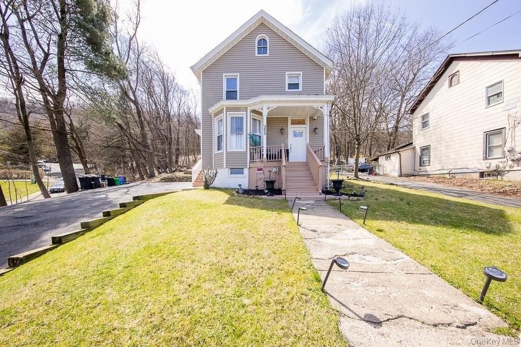 325 Westside Ave - Photo 2 of 29