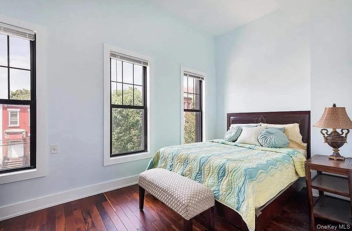806 Herkimer St - Photo 5 of 8