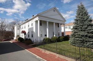 featured image of 122 Elm St Apt D #Apt D