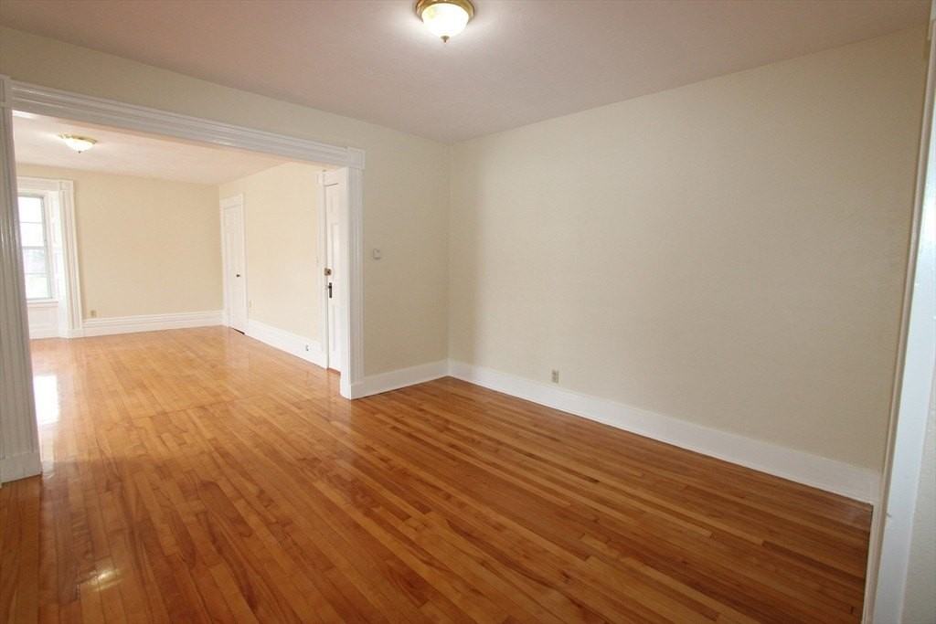 122 Elm St Apt D - Photo 7 of 14