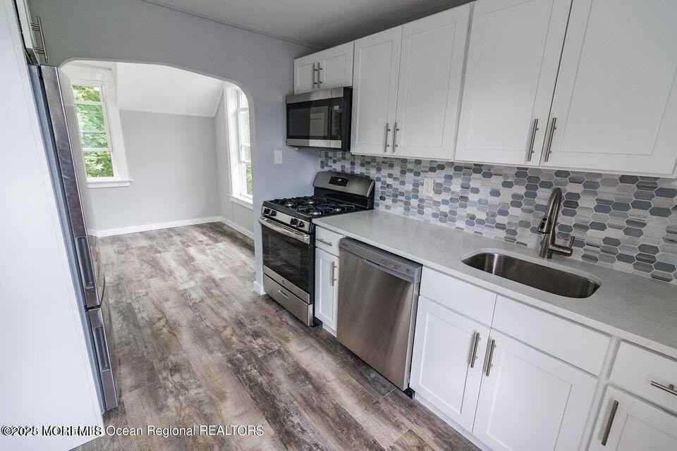 306 Henley Ave #B - Photo 2 of 18