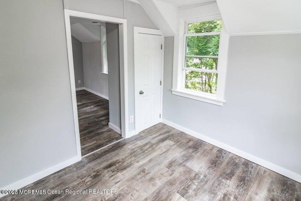 306 Henley Ave #B - Photo 7 of 18
