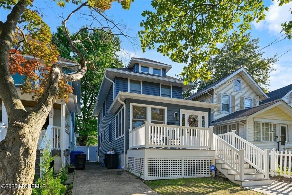 1102 2nd Ave - Photo 3 of 26