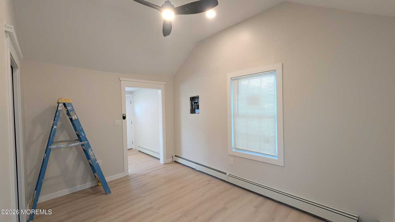 20 Howard Ave #B - Photo 2 of 15
