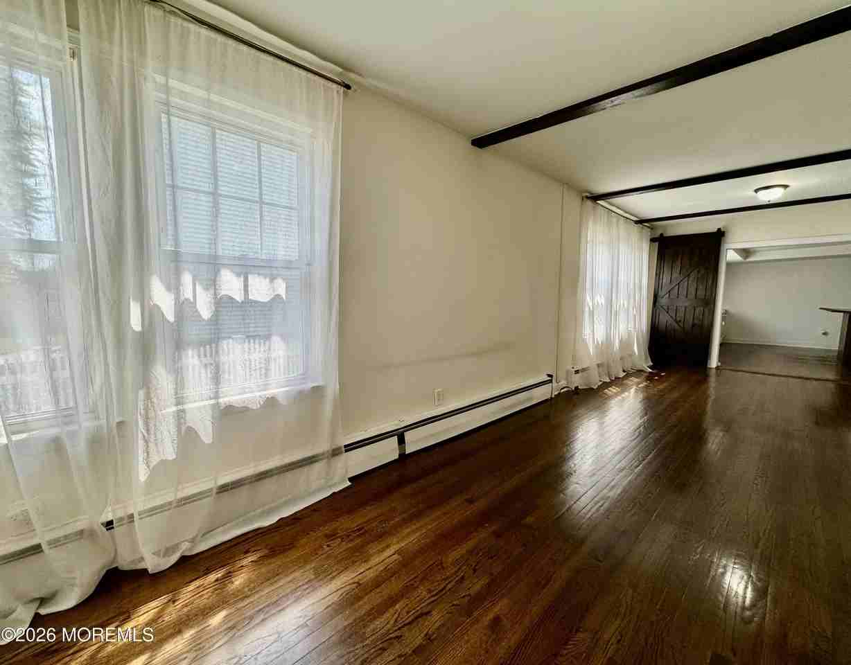410 2nd Ave - Photo 5 of 16