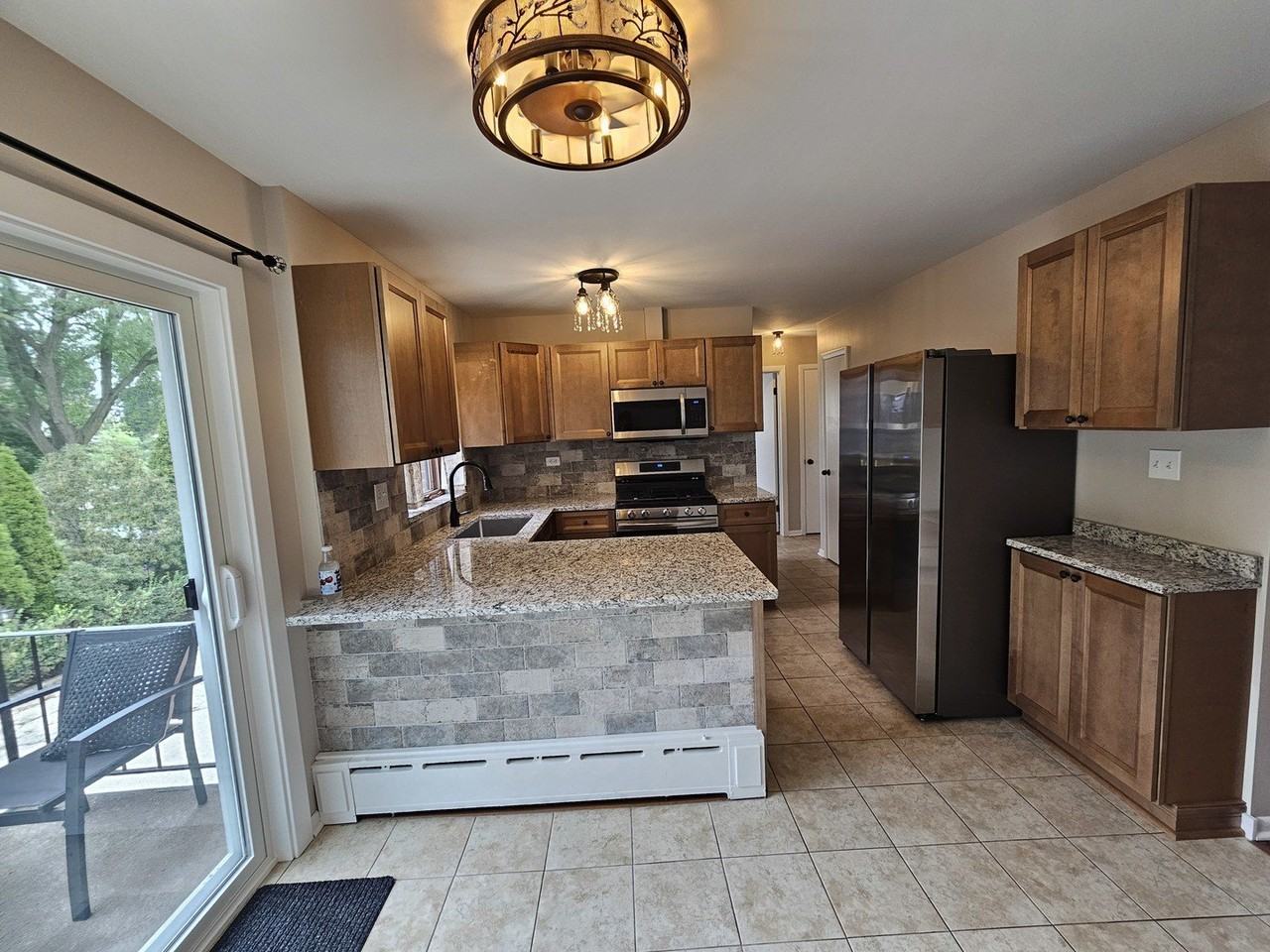 2 N Broadway Ave #2E - Photo 5 of 16