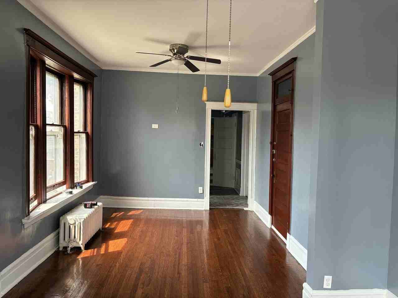 5524 S Paulina St #2 - Photo 4 of 14