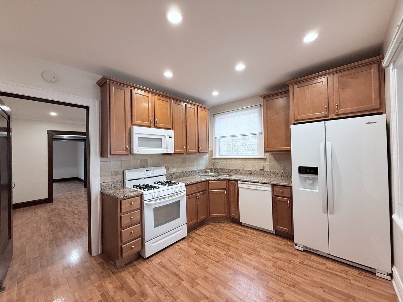 4950 N Marmora Ave #3 - Photo 4 of 15