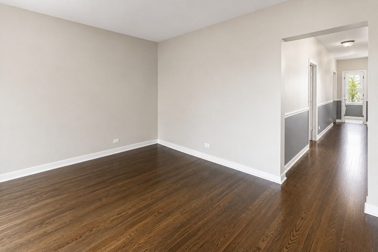 7817 S Aberdeen St #1 - Photo 4 of 17