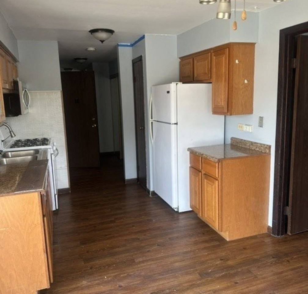 14833 Kilpatrick Ave #1E - Photo 6 of 20