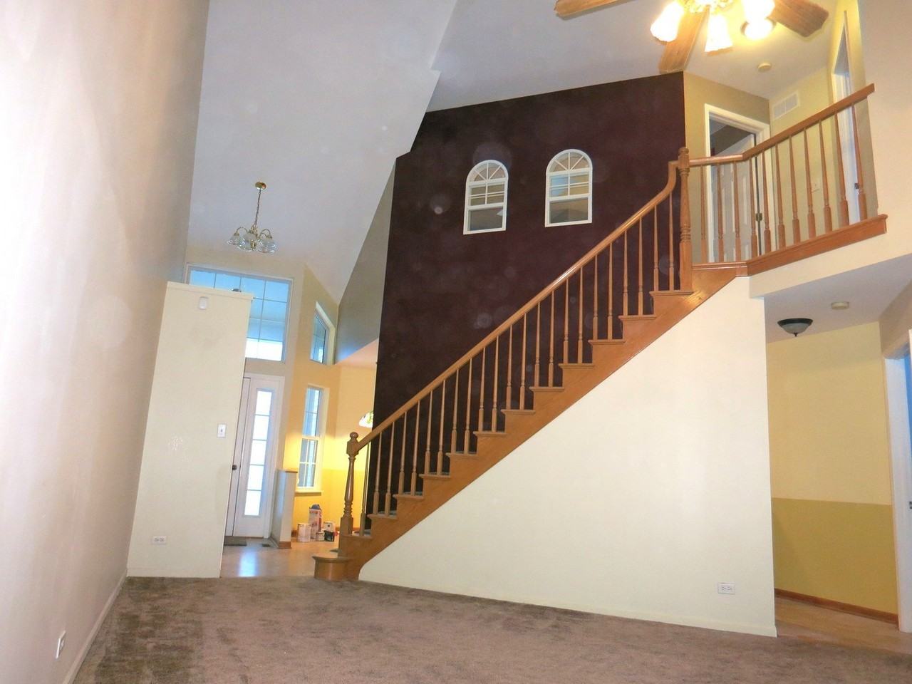 2039 Tamahawk Ln - Photo 2 of 26