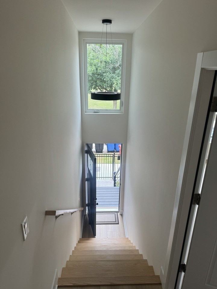 3723 S Lake Park Ave #1 - Photo 2 of 14