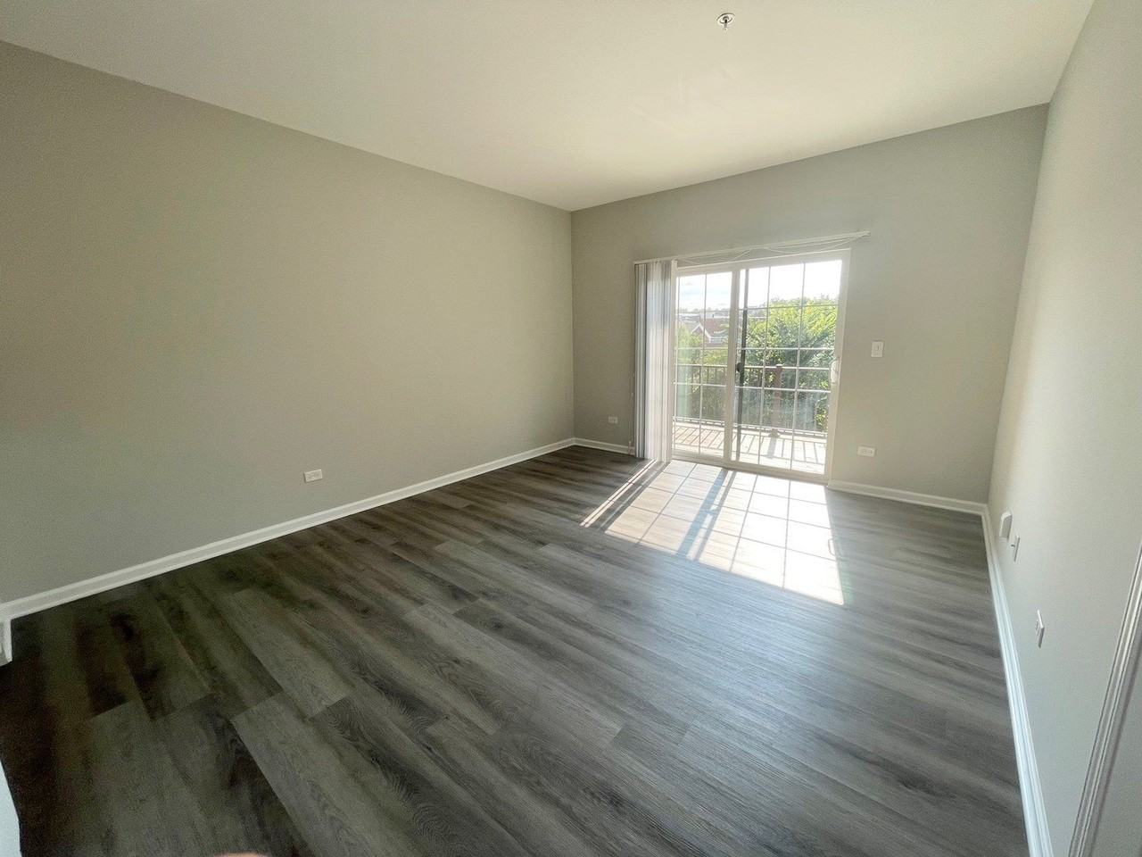 301 N Madison St #3D - Photo 4 of 12