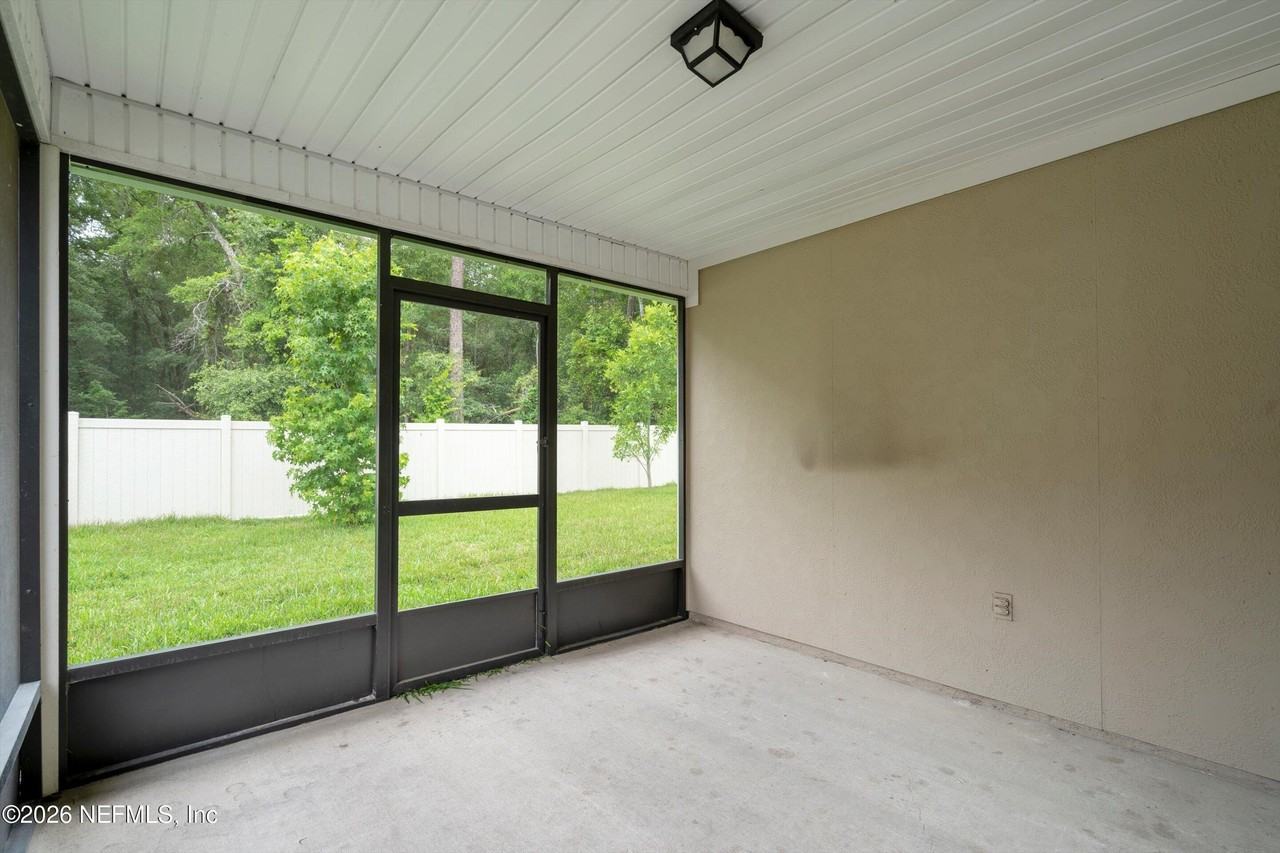 12304 Itani Way - Photo 6 of 23