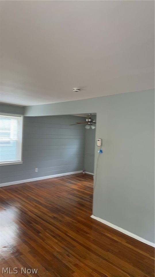 19608 Shakerwood Rd - Photo 5 of 27