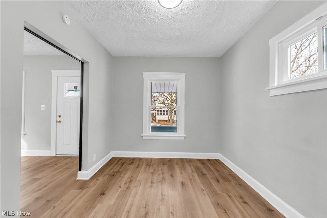 2209 Hood Ave #2UP - Photo 6 of 25