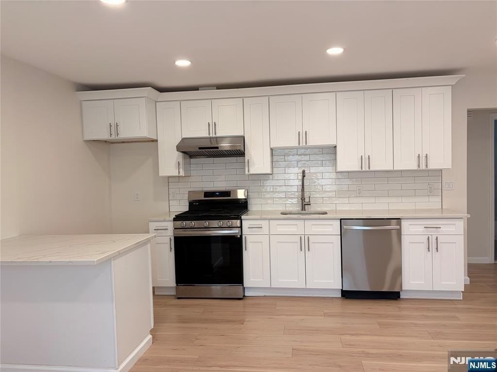 291 Garibaldi Ave #21