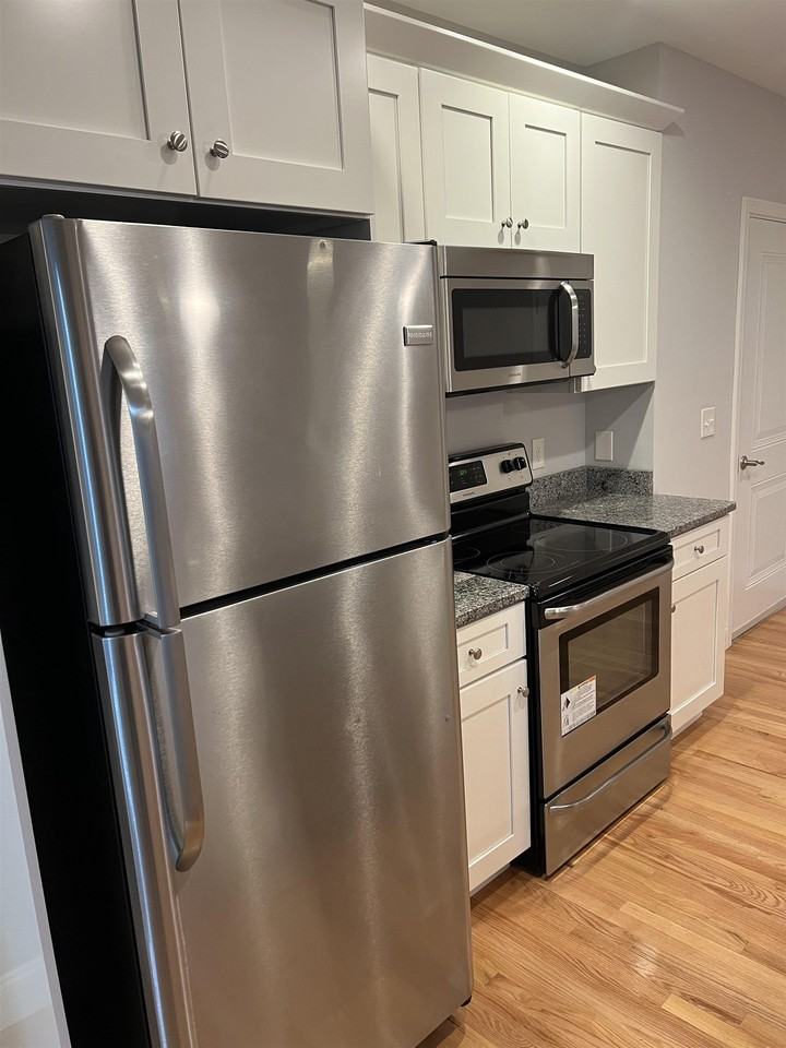 50 Sheffield Dr #206 - Photo 5 of 13