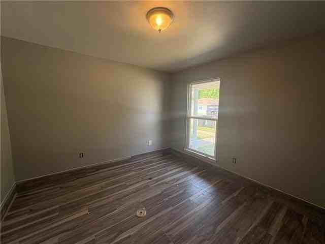 9012 Amour Dr - Photo 2 of 6