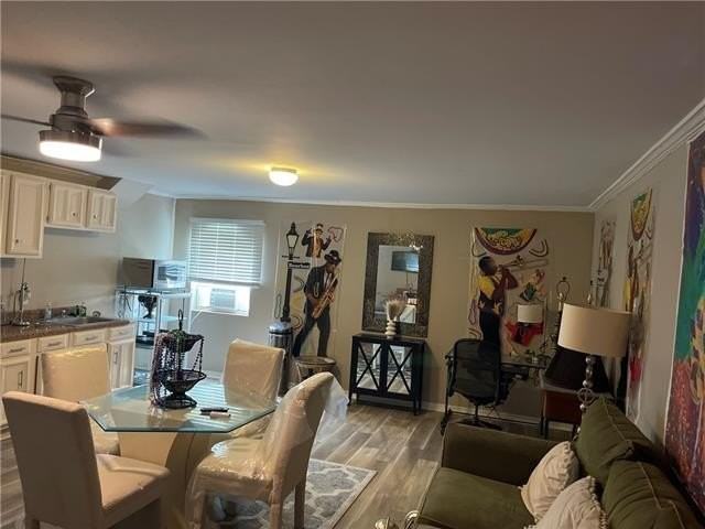 5401 Chatham Dr - Photo 3 of 8