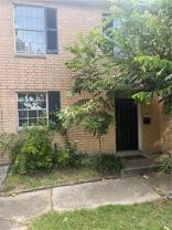 2512 Caswell Ln - Photo 1 of 1