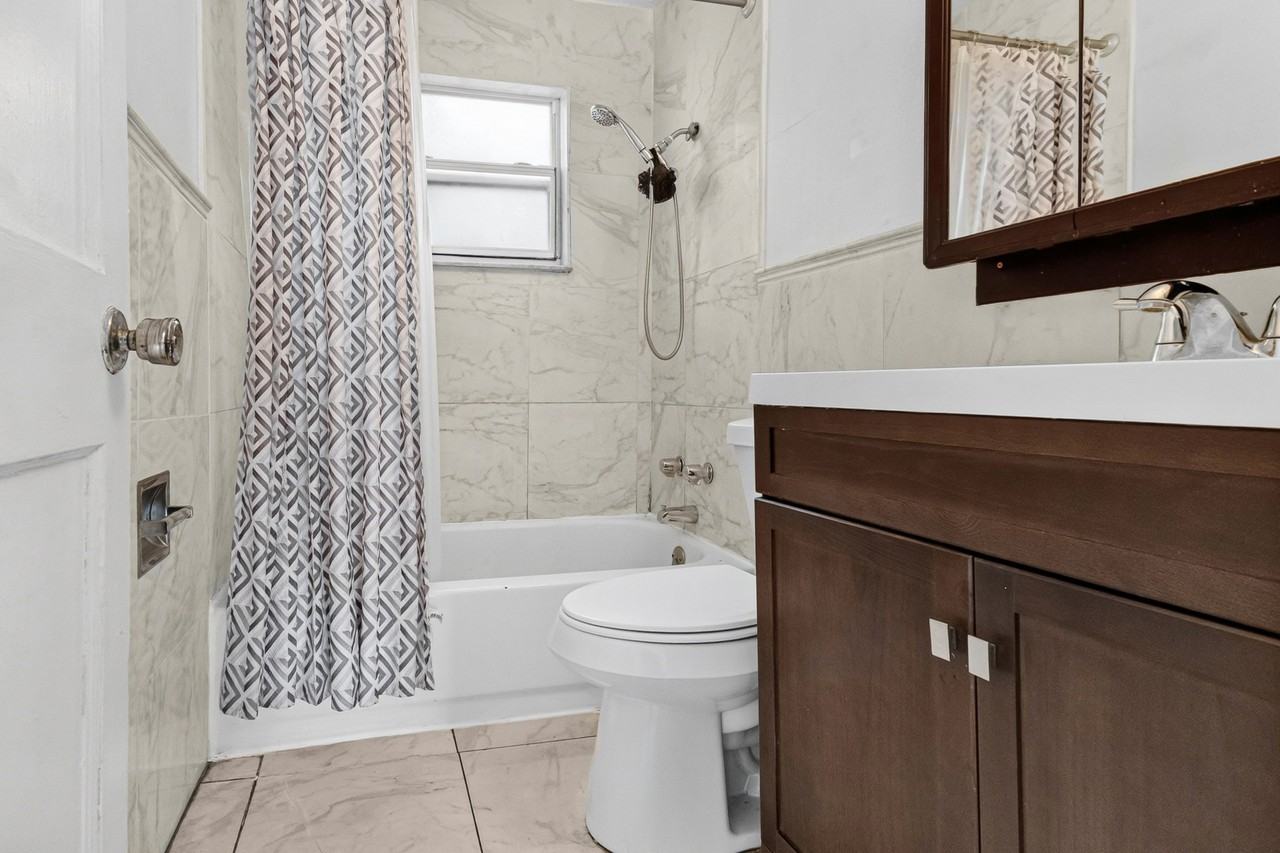 4834 13th Ave S #1 - Photo 7 of 36