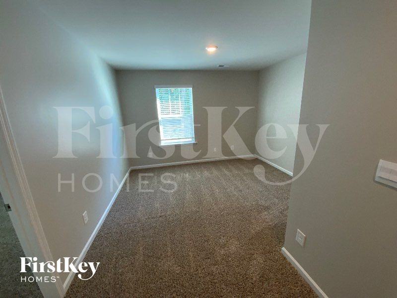 108 Kona Rd - Photo 6 of 10