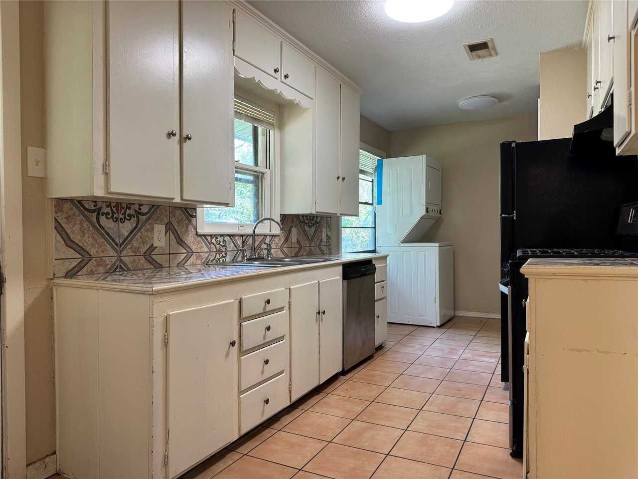 901 Uta Blvd - Photo 4 of 10