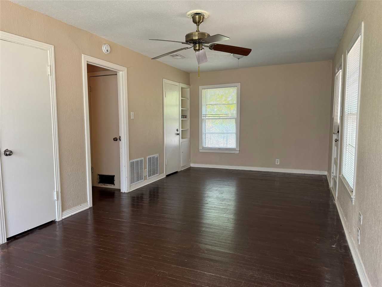 901 Uta Blvd - Photo 7 of 10