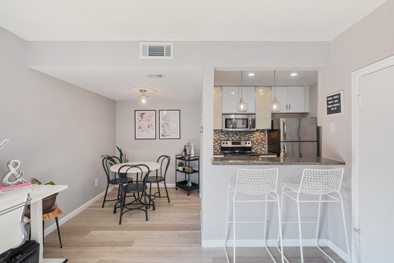 4211 Holland Ave - Photo 4 of 18
