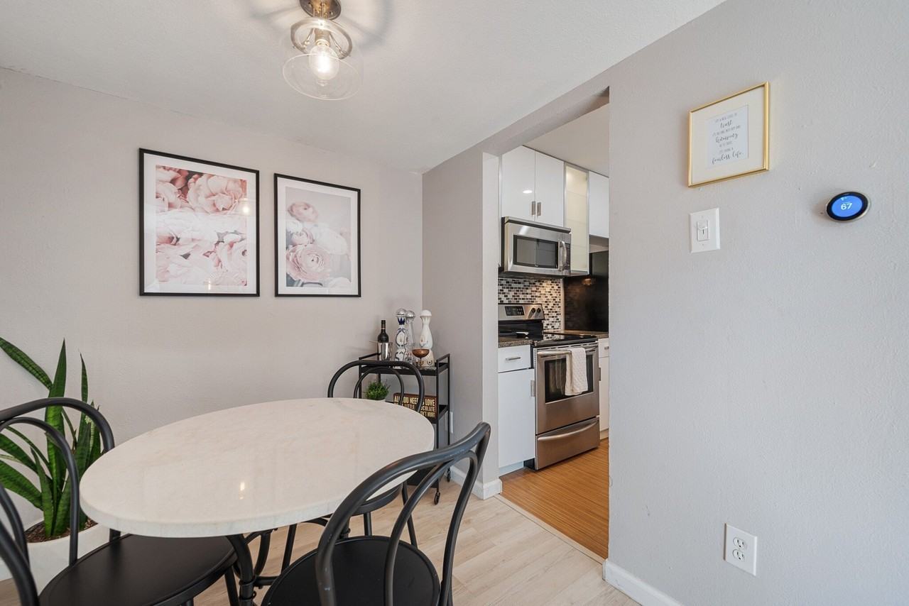4211 Holland Ave - Photo 6 of 18