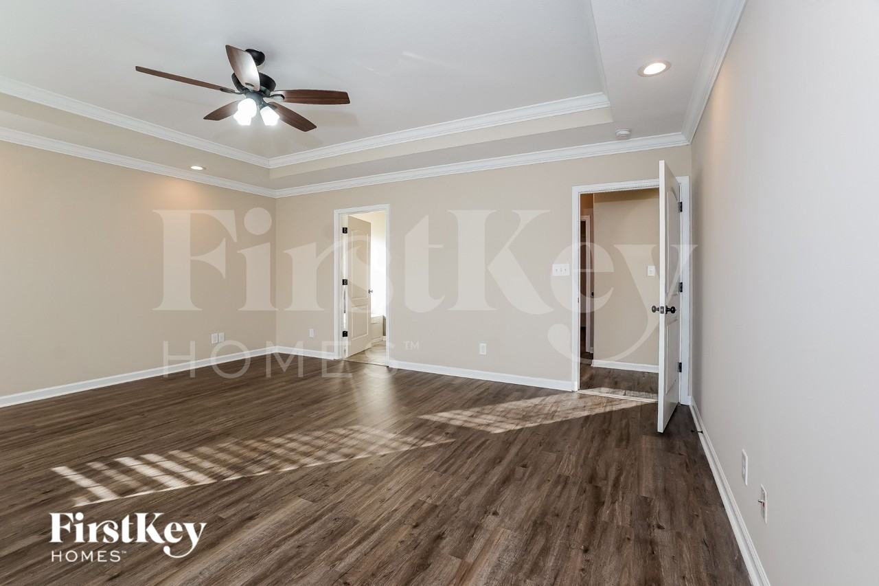 1532 Osage Ct - Photo 6 of 16